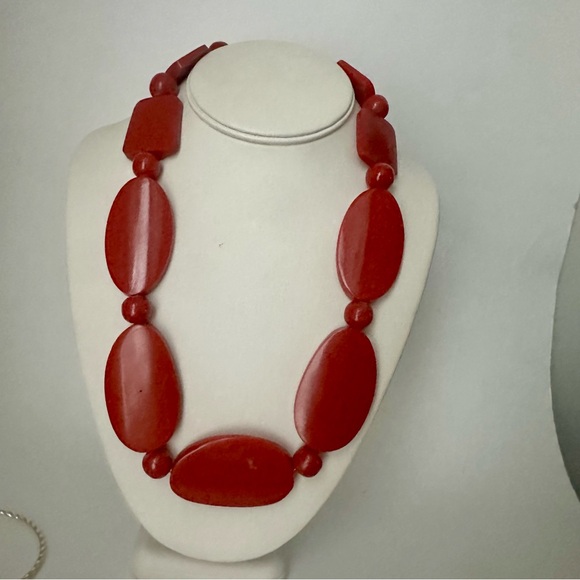 Vintage Statement Block Red Geometric Necklace - Picture 5 of 6
